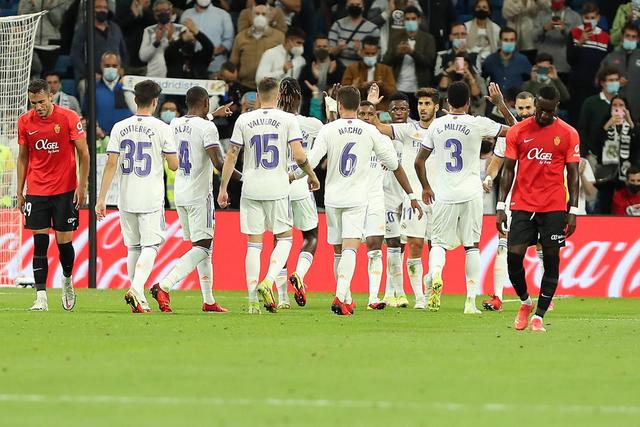 官方：大马丁当选FIFA2024年最佳门将