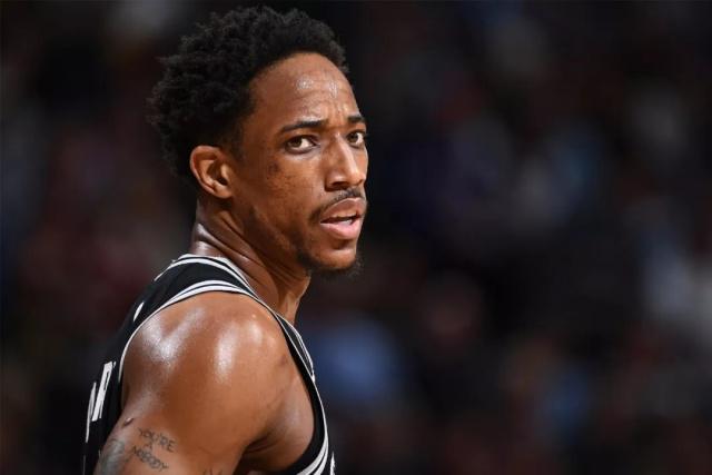 沙特超-C罗破门本泽马建功 利雅得胜利1-2负